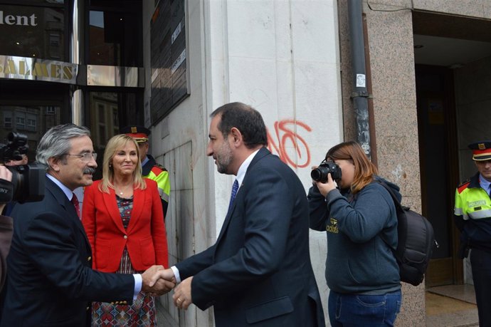 Interior Ya Presentapara Conecas Sordas N El 112