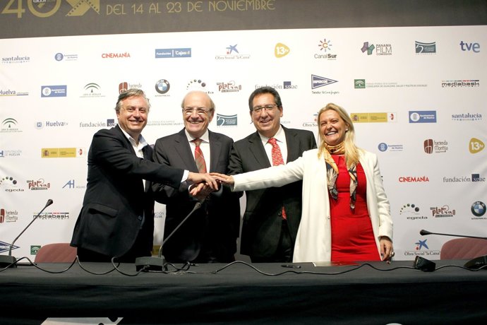 El presidente de la Fundación Cajasol, Antonio Pulido, en Festival Iberoamerino.