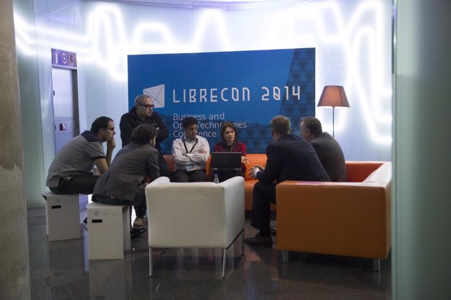 Reunión en el marco de LibreCon 2014 en Bilbao