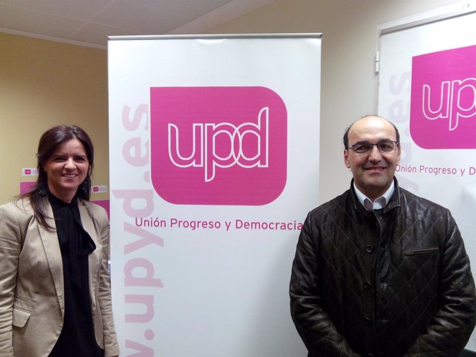 Los dos candidatos de UPyD por León. 