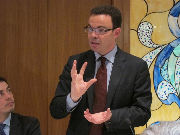 El dtor para definir un nuevo modelo de admin.Tributaria de Catalunya J.Iglesias