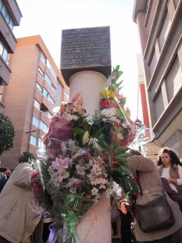 Ofrenda floral en Valladolid a los martires de la UCA