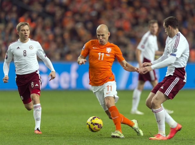 Holanda vapulea a Letonia