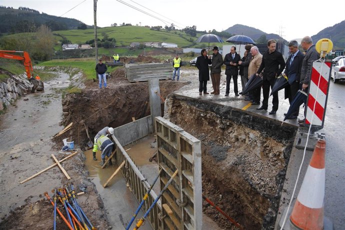 Visita a las obras del nuevo puente