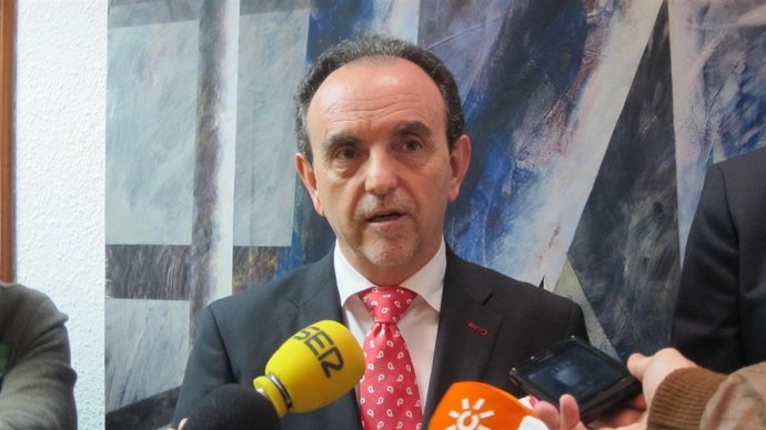 El consejero de Turismo, Rafael Rodríguez.