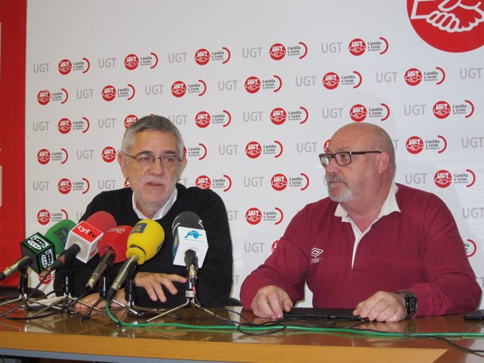 Agustín Prieto y el representante de UGT Salamanca, José Luis Hernández Rivas