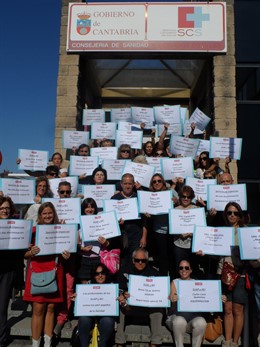 Protesta de trabajadores del SUAP y el 061 en la Gerencia del SCS