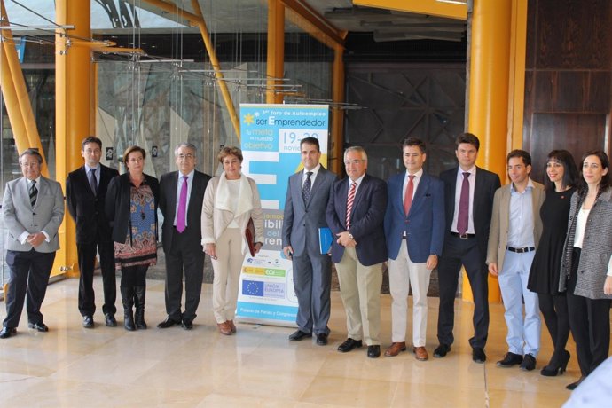 PResentación SER emprendedor 2014 fycma navarro conde