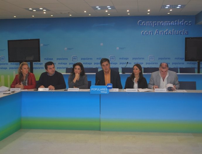 Rojas preside una reunión del PP-A en Málaga