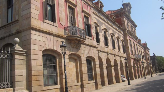 Fachada del Parlament de Catalunya