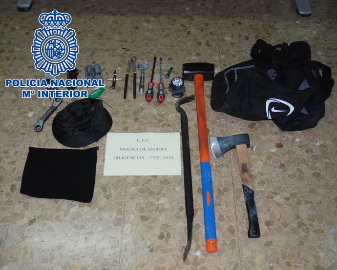Imagen de los utensilios supuestamente empleados para perpetrar los robos