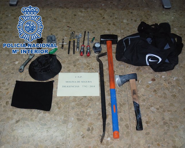 Imagen de los utensilios supuestamente empleados para perpetrar los robos