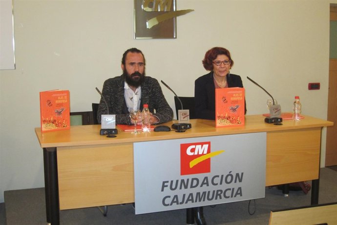 López Soria y Martínez presentan 'Alas de mariposa'
