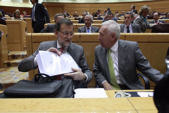 Mariano Rajoy y José Manuel García Margallo en el Senado