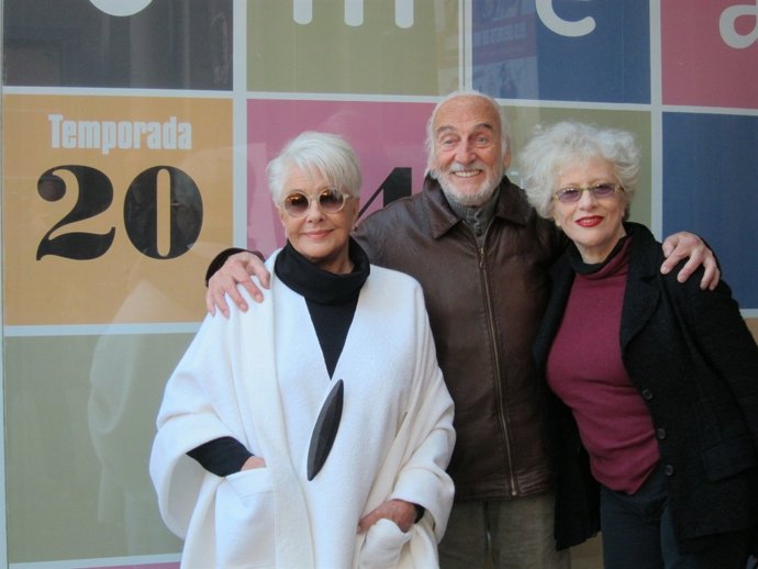 Los actores Lola Herrera y Héctor Halterio y la directora Magüi Mira