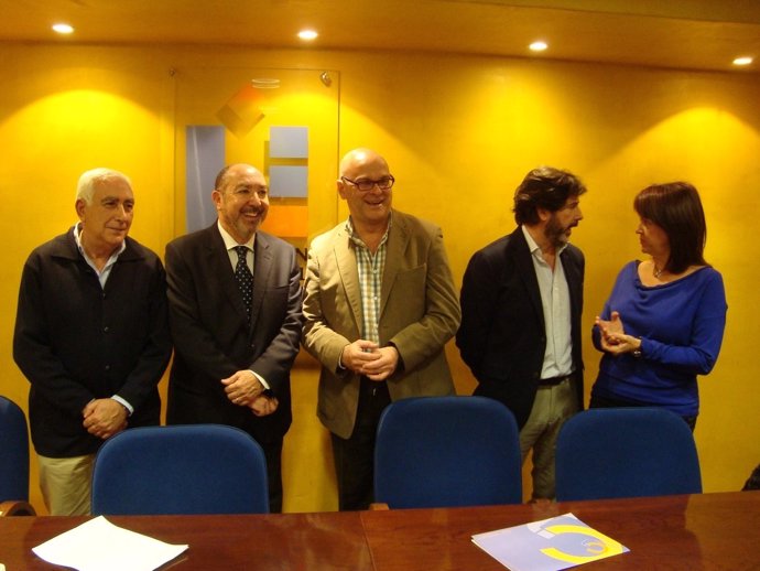 Reunión de representantes del PSOE y Comercio Jaén