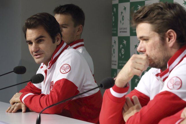 Roger Federer y Stanislas Wawrinka en rueda de prensa en Copa Davis