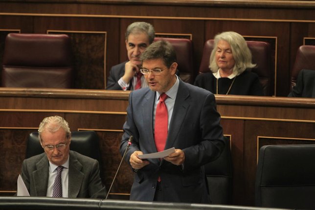 Rafael Catalá y Pedro Morenés en el Congreso