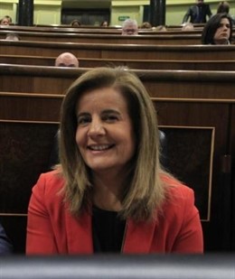 La ministra Fátima Báñez, hoy en el Congreso
