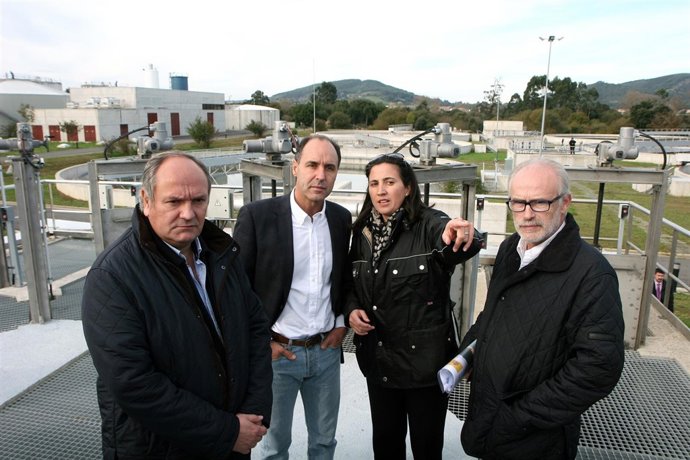 El presidente de Cantabria en la EDAR de San Pantaleón