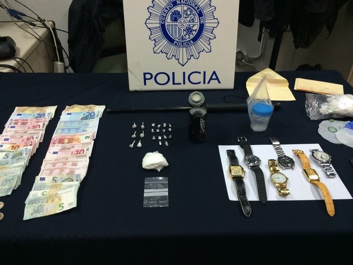 Cocaína oculta incautada Policía desodorante