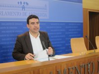 PSOE-A acusa al PP-A de intentar incorporarse "tarde y mal" al debate sobre la reforma constitucional