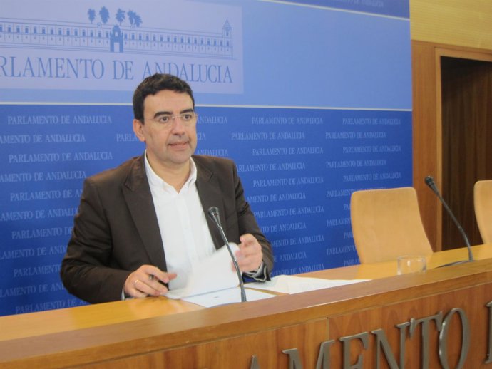 Mario Jiménez, hoy en rueda de prensa