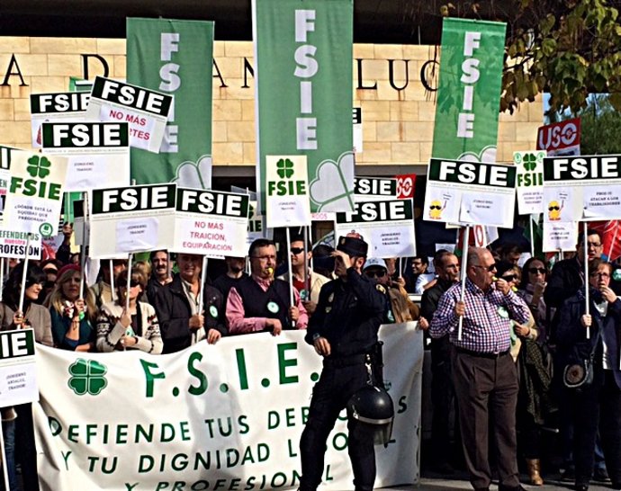 Protestas de los empleados de la concertada