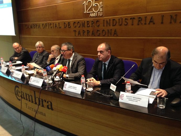 El presidente de la Cámara de Tarragona, Albert Abelló, en rueda de prensa