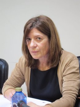 Carmen Bouso habla en la comisión de Industria sobre el naval