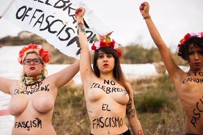 Activistas de Femen pintan un 'STOP 20N' en Paracuellos