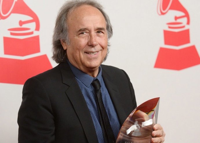 Musician Joan Manuel Serrat arrives at the Latin Recording 