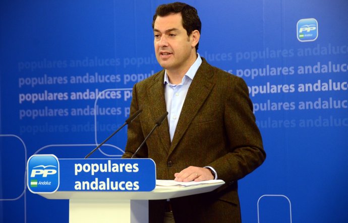 Juanma Moreno, presidente del PP-A, en rueda de prensa en el PP-A  en Sevilla