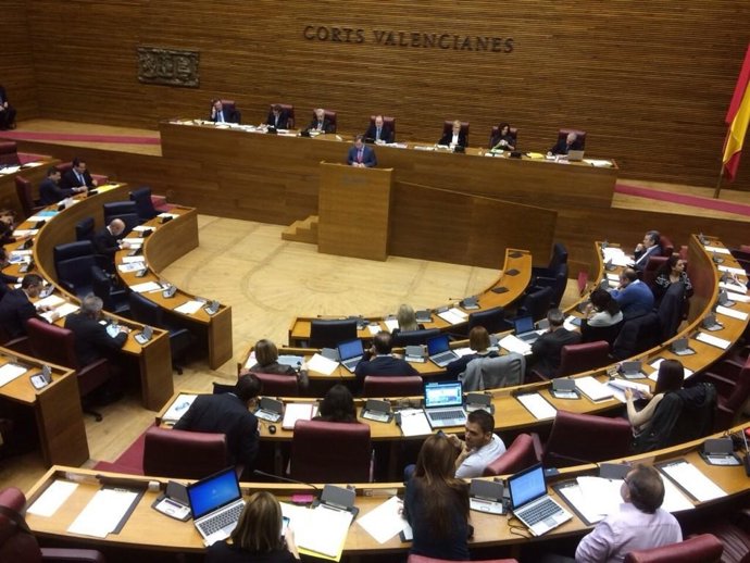 Pleno de las Corts Valencianes
