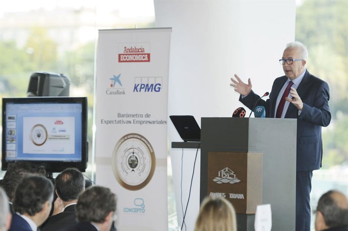 El consejero de Economía, Innovación, Ciencia y Empleo, José Sánchez Maldonado