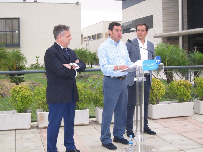 Salvador Fuentes, Juanma Moreno y José Antonio Nieto