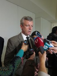 El PPdeG descarta por ahora medidas contra Manuel Baltar y Santalices