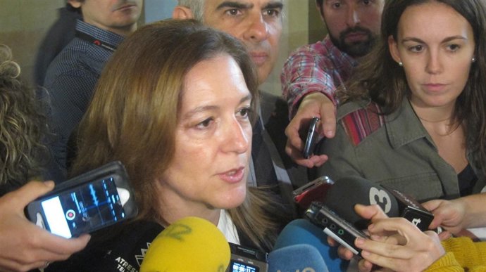 Carina Mejías, C's