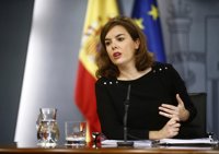 9N.- El Govern central critica que Mas posi com a "excusa" la política per no complir la llei