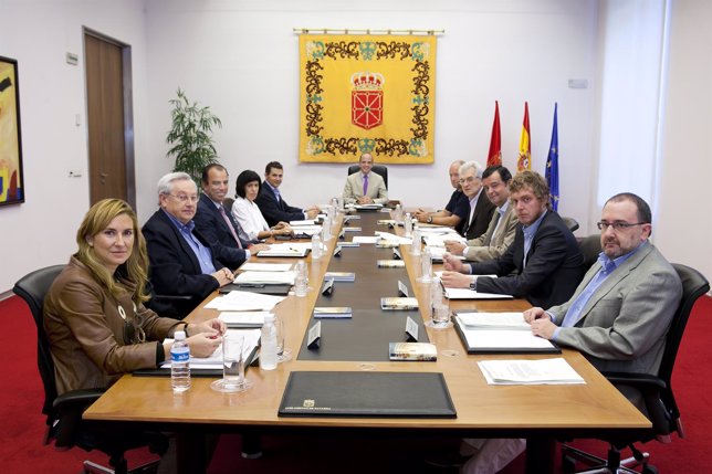 Mesa y Junta de Portavoces del Parlamento de Navarra
