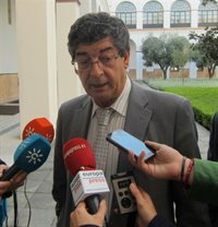 Valderas ve "normal" el cambio de idea de Sánchez Gordillo y dice que la "simbiosis" con Marinaleda prevale