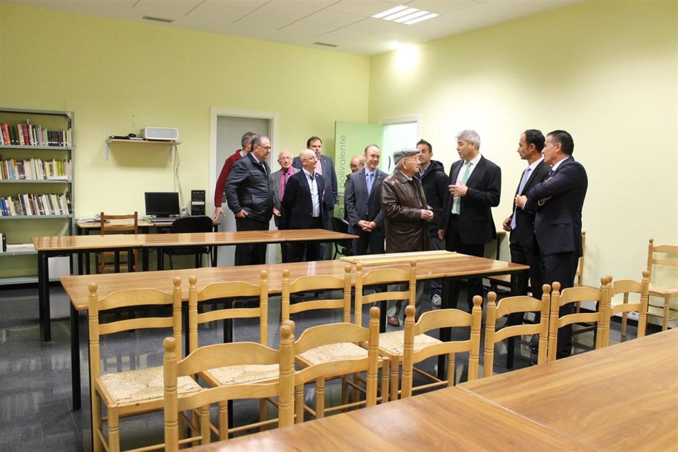 Inauguración oficial del Hogar del Jubilado en Daroca.