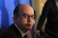 Roldán (AEB) advierte de que sería un "error" imponer a los bancos nuevas cargas ante la presión competitiva