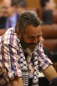 El Parlamento decide hoy si declara incompatible el escaño de Gordillo