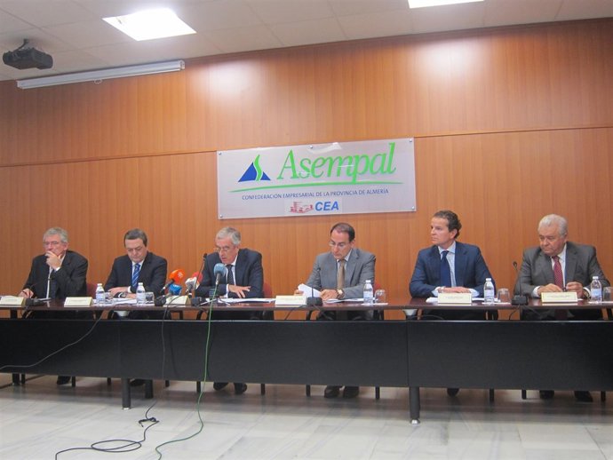 Presidentes de asociaciones de empresas del Levante 