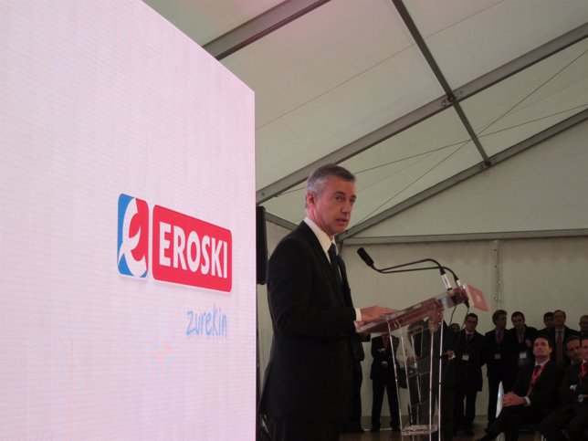 Urkullu en la inauguración de la planta logística de Eroski