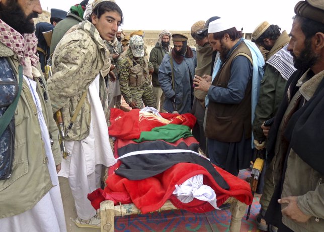 Muertos tras el atentado suicida en un partido de voleibol en Afganistan.