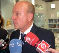 Buch: "Que me conste a mí no hay tarjetas opacas en Feria Valencia sino de crédito"