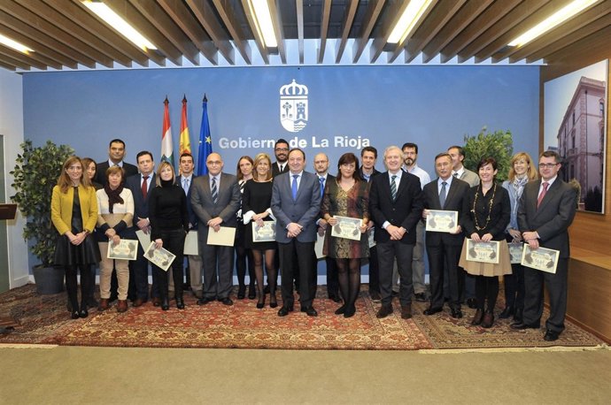 Reconomiento a empresas en el 25-N