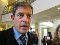 Besteiro pide comparecer "voluntariamente" en el pleno provincial para abordar el registro en la Diputación de Lugo